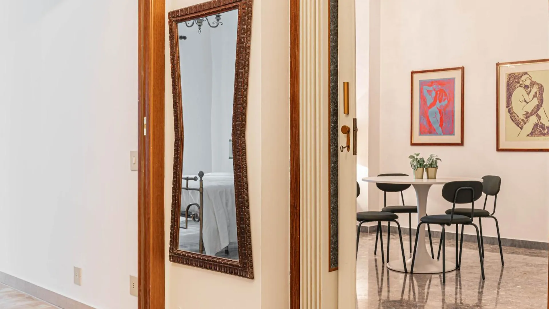Vintage Flat Apartment Rome Italy